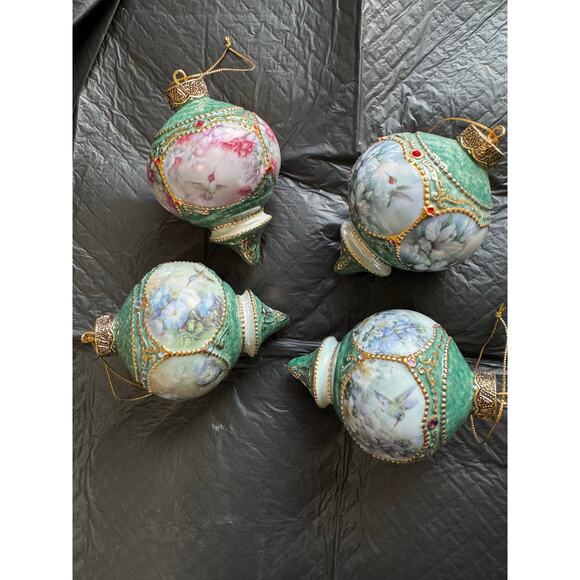VTG The Bradford Exchange 1998 Hummingbird Series Ceramic 4” Ornaments Set of 4 - Picture 14 of 16